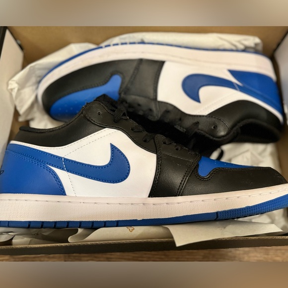Nike Air Jordan 1 Low white/royal blue-black-white. Mens size 11 - Picture 2 of 4